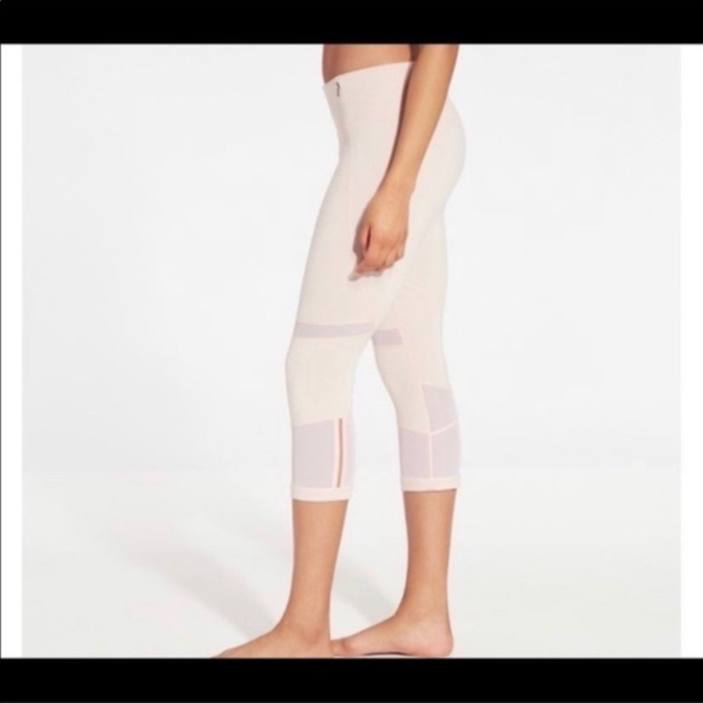Calia Filament Capris Blush Peach Whip Heather Leggings View 2